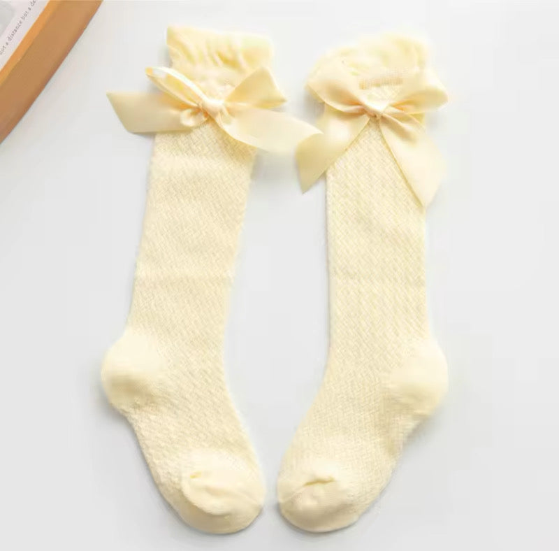Eboo Baby Girl’s Lace Knee High Socks with Bow