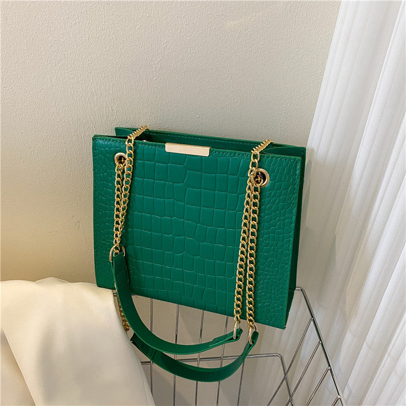 Eboo Luxury Crocodile Pattern PU Leather Crossbody Bag ā Square Shoulder Handbag for Women