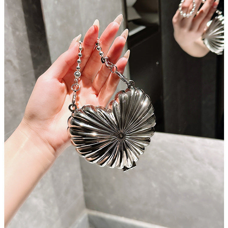 Eboo Luxury Heart Shell Metal Clutch Bag for Women – Elegant Party Crossbody Purse with Chain Strap