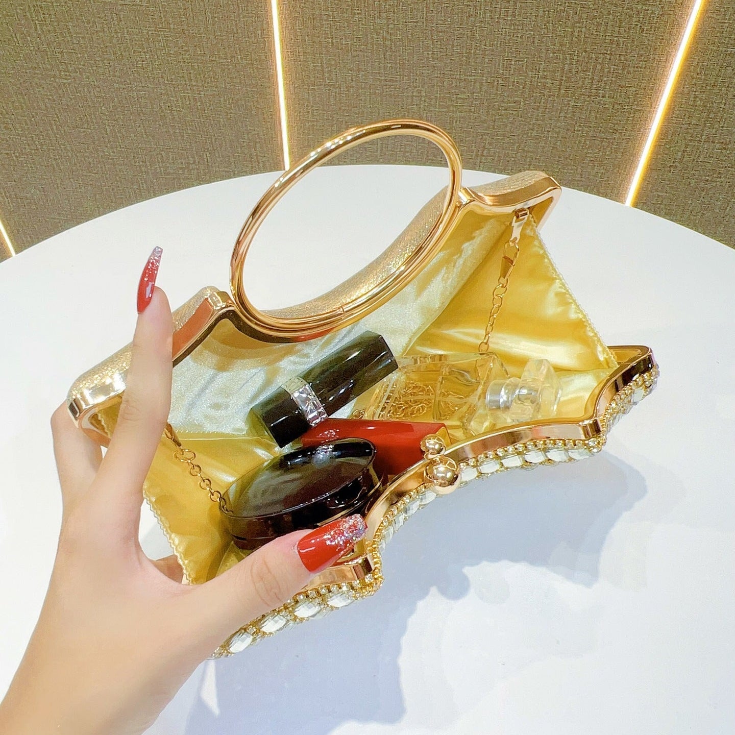 Eboo Luxury Crystal Clutch Bag for Women – Rhinestone Evening Party Handbag with Ring Handle