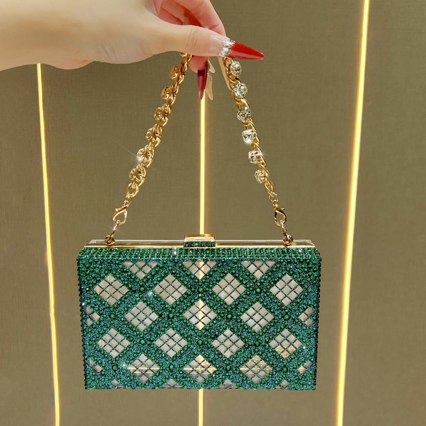 Eboo Luxury Crystal Box Clutch for Women – Rhinestone Evening Party Handbag with Gold Chain