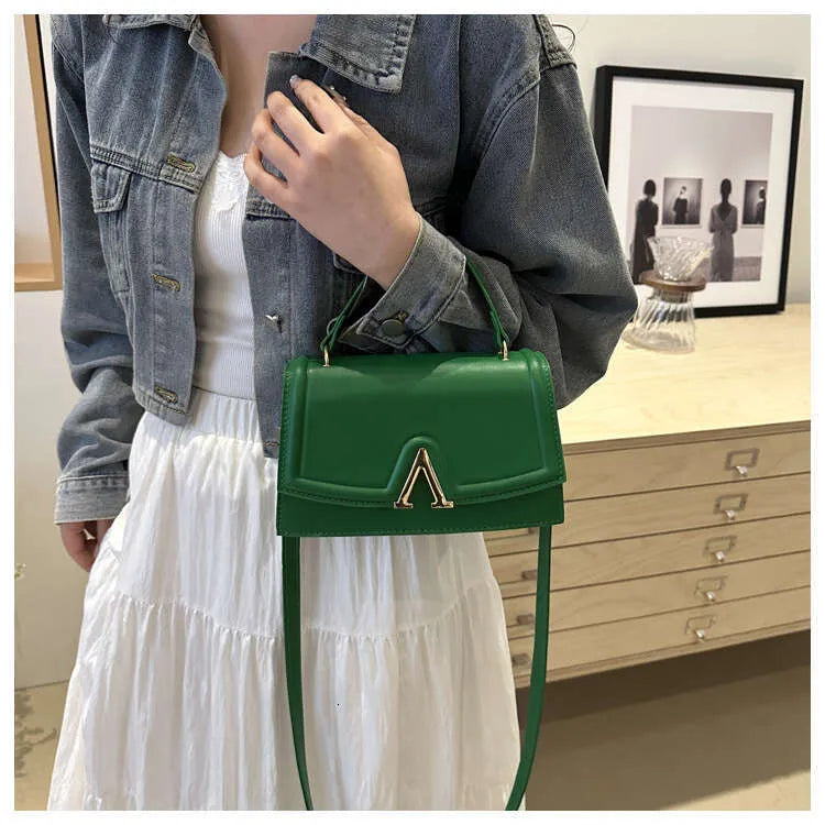 Eboo Elegant Leather-Look Handbag with Matching Shoulder Strap