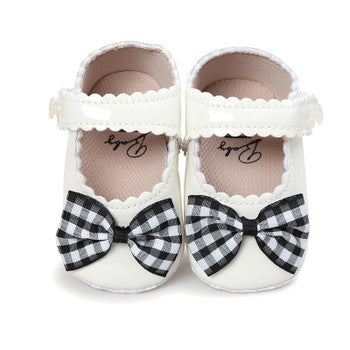Eboo Infant Beige Soft Sole Bow Shoes