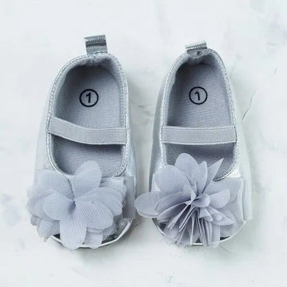 Eboo Light Grey Baby Shoes with Flower
