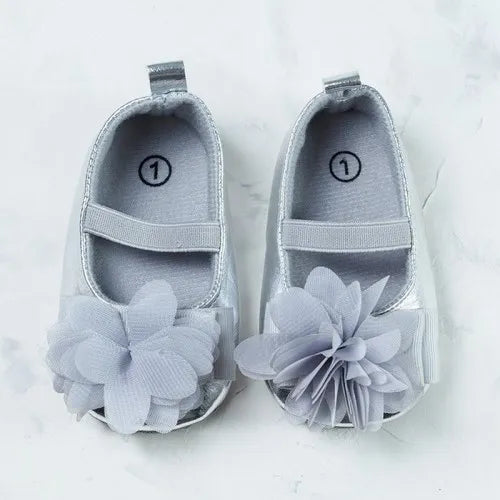 Eboo Light Grey Baby Shoes with Flower