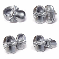 Eboo Shimmering Silver Bow Moccasins