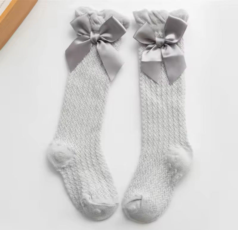 Eboo Baby Girl’s Lace Knee High Socks with Bow