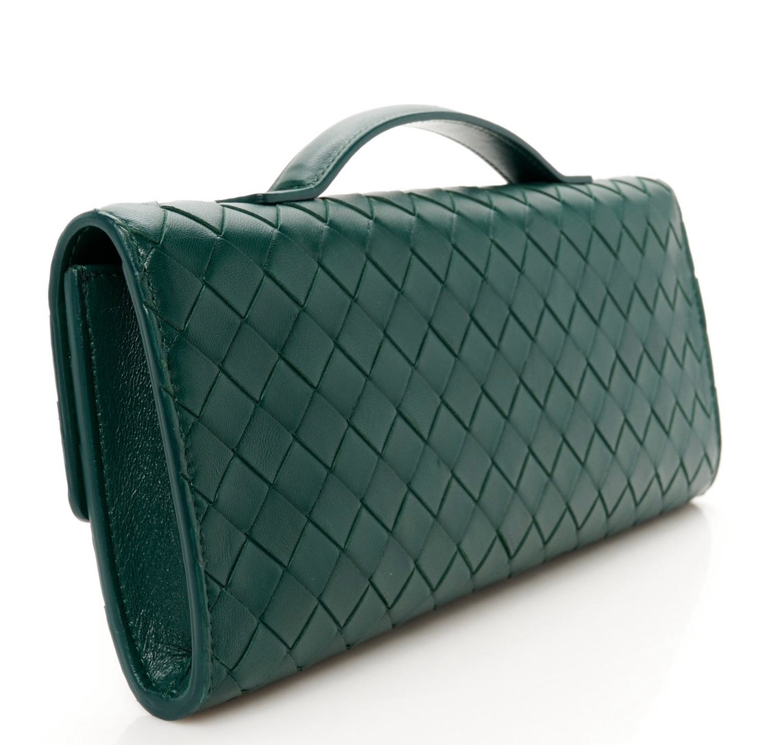 Eboo Elegant Woven Leather-Look Shoulder Bag with Gold-Tone Clasp