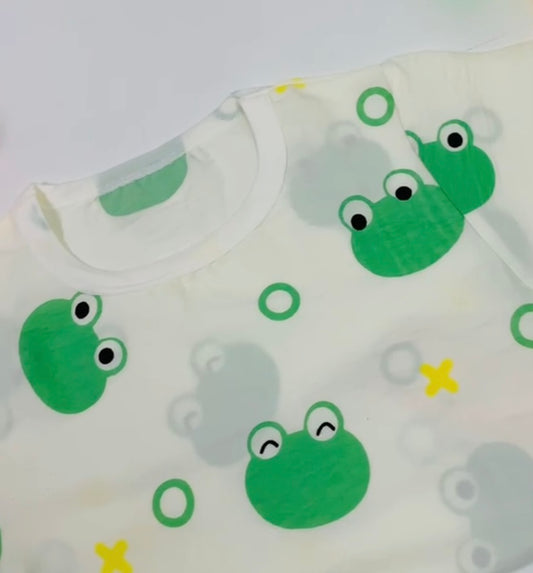 Eboo Cute Frog Printed Short Sleeve Sleepwear and Shorts 2Pcs Outfit Clothes