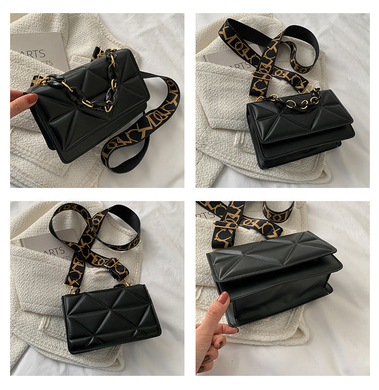 Elegant Embossed Chain Shoulder Bag – Small Square Flap Crossbody for Casual & Travel Use