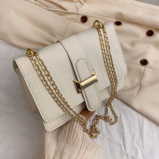 Chic Mini Shoulder Bag for Women – Stylish & Compact Everyday Handbag