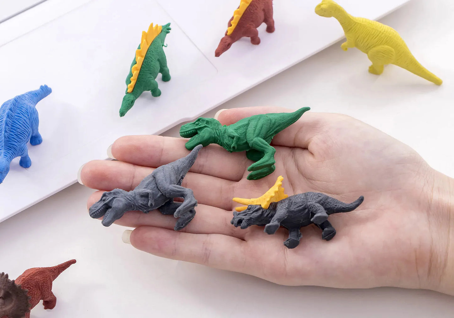 4 Pcs/Lot Creative Cute Assembled Dinosaur Eraser Set Students Eraser Stationery Gift Wholesale