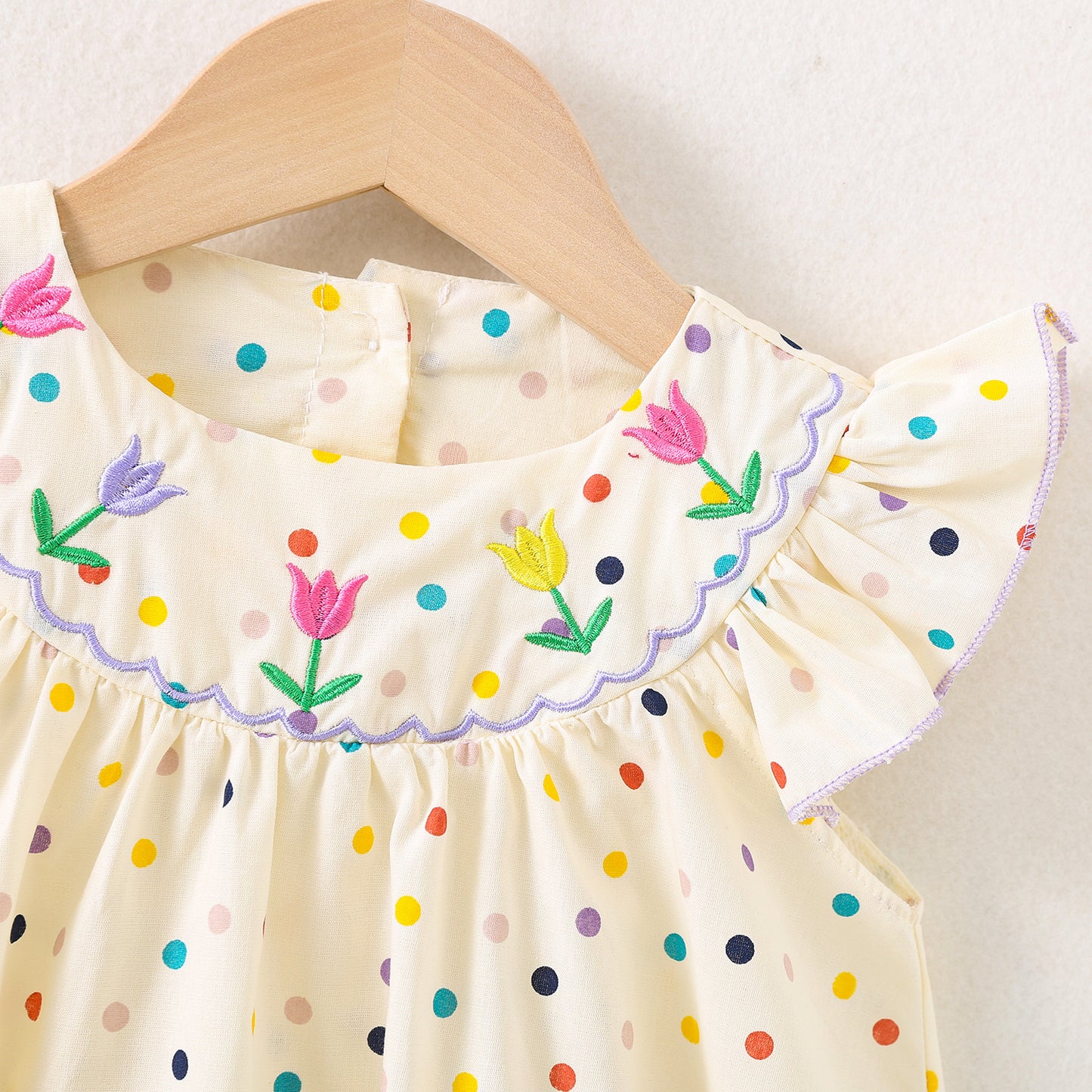 Eboo children's clothing, girls' round-neck flower positioning embroidered dress
